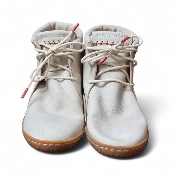 Manitobah Shoes - Manitobah Women's 6 Leather Moccasin Chukka Boots Ankle Lace Up Casual